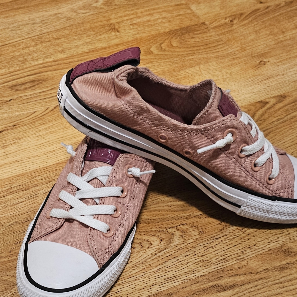 Converse Women's Sneakers in Pink and White - Picture 7 of 11